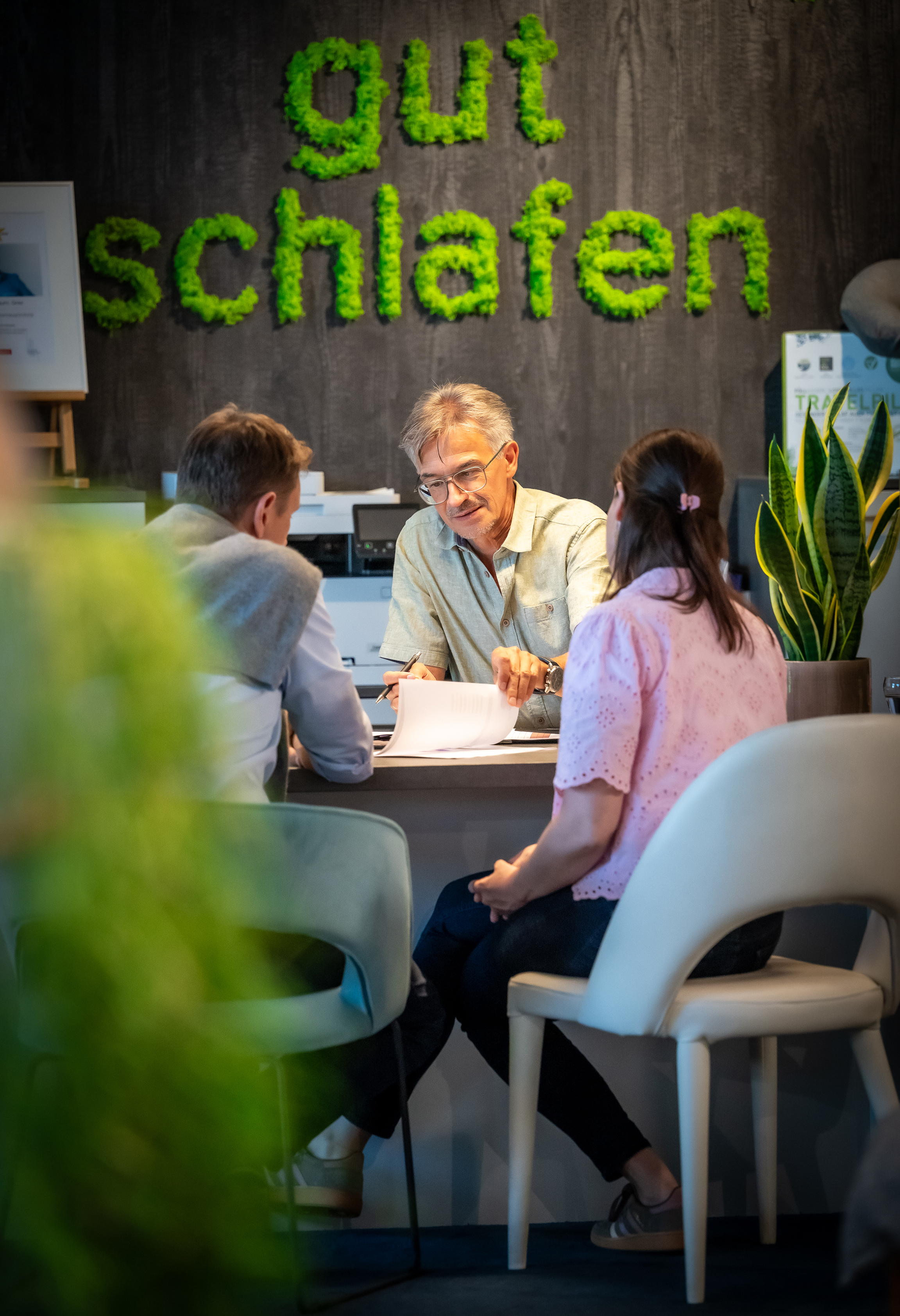 Beratungsgespräch mit einem Paar im Schlaf[t]raum Graz